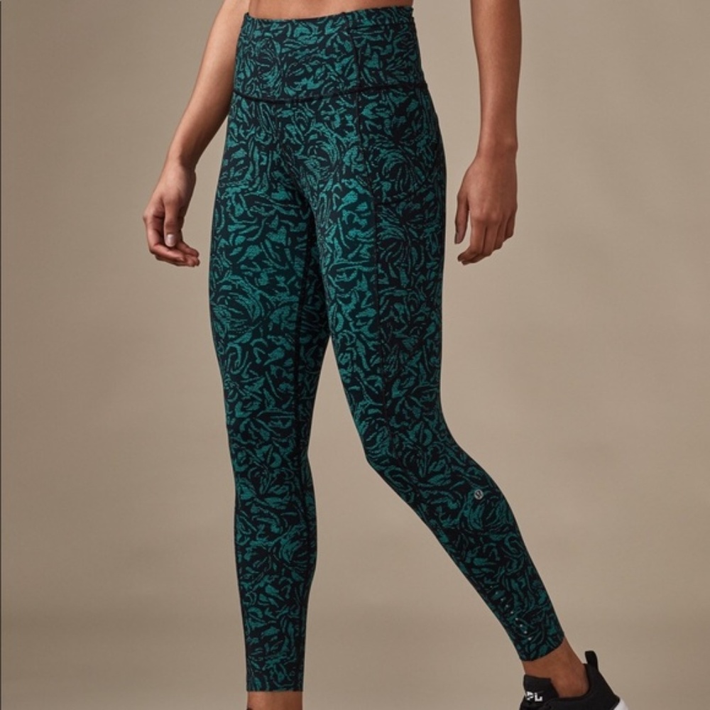 Lululemon Fast Free 7/8 Thrive Viridian Green VGUC